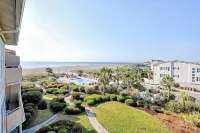 Desoto unit 302, Luxury 3 Bedroom with Amazing Ocean View