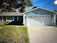 Enjoy  vacation with  the whole family at this peaceful renovated place to stay!