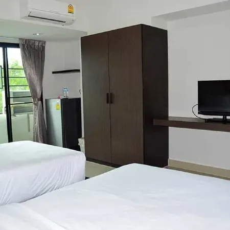 Soi 4 Service Residence