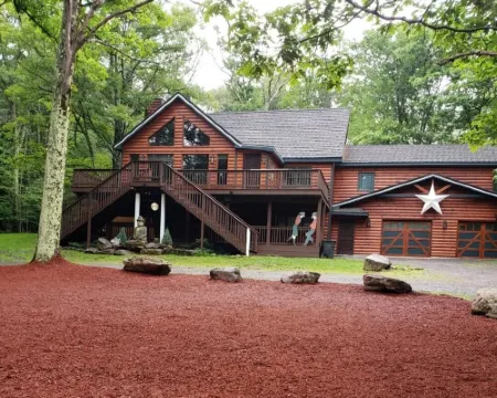 1 Mile From Ski Slope and Festivals - 125 Nightly Fee Hotels in Hunter