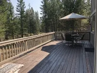 IN SUNRIVER-Beautiful, remodeled, 3BR/3BA, HotTub, 8SHARC Passes, Pets OK