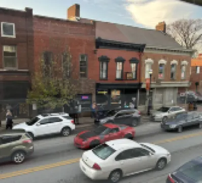 Apartment Downtown Bardstown<br>The PACK