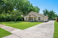 Convenient Entire Home Sherman TX close to Austin college