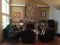 Family Friendly South Anchorage Home, Centrally Located For Your Ak Adventure.