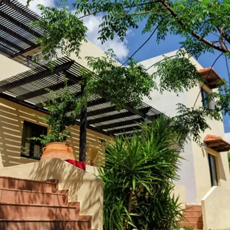 Pefkos Village Resort Отели рядом с достопримечательностью «Пляж Агиос-Павлос»