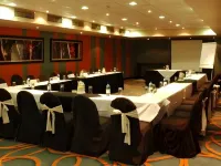Peermont Metcourt at Khoroni Hotels in Far North