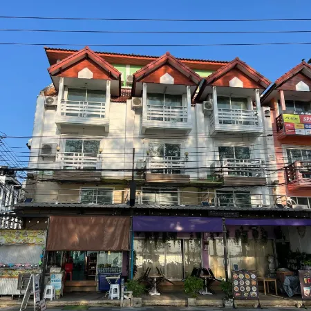 Anantachai Guest House