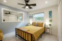 4Br Waterfront Home New Pool and Spa Installed 2/25 - Hot Tub