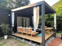 Riverside Lodge