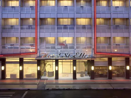 Hotel St. Ellis Отели рядом с достопримечательностью «Бикол Юниверсити Колледж оф Сайенс»