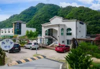 Moolangae Pension فنادق في إنجي-غون