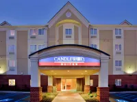 Candlewood Suites VIRGINIA BEACH TOWN CENTER by IHG - parking