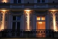 Hotel Senacki Отели рядом с достопримечательностью «Костёл Андрея Первозванного»