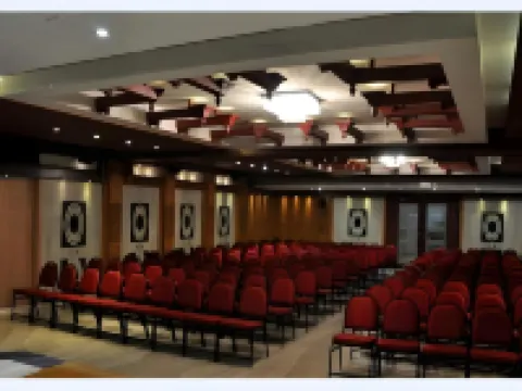 The Grand Park Hotel