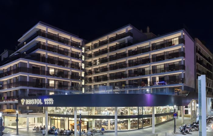 Hotel Bristol 4 Sup