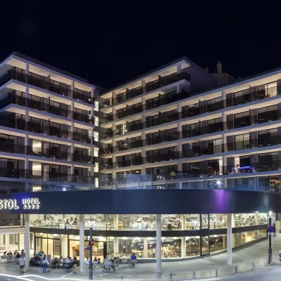 Hotel Bristol 4 Sup โรงแรมใกล้Cala del Mal Pas