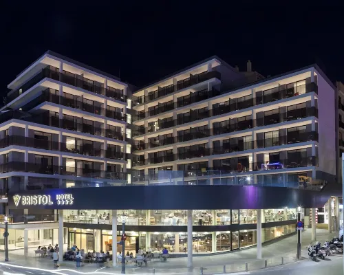 Hotel Bristol 4 Sup Ξενοδοχεία στην πόλη Μπενιντόρμ