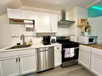 Beautiful Downtown Apartment