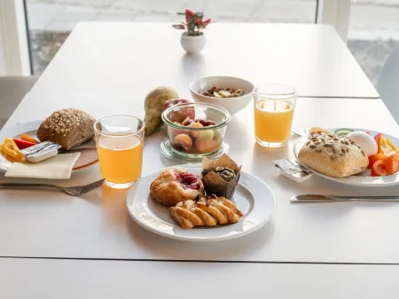 B&B HOTEL Aalborg Отели в г. Ольборг