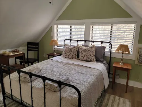 Freshly Renovated, Views, Private, Bryce Resort, Lake Laura