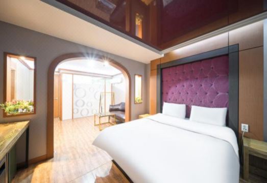 멜로우비즈니스모텔 객실 내부 사진