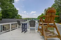 Lake Gaston Lyons creek 3 bedroom plus bunkbed loft 2 bathroom sleeps 10-12