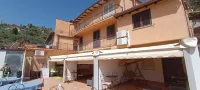 Le Grand Soleil Apartments فنادق في Castelmola