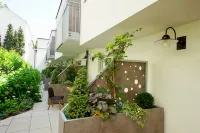 Parks 73 the Townhouse Hotel