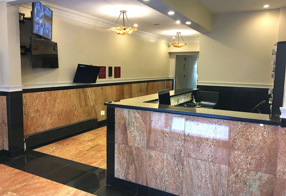 NYC 엠파이어 아파트 전경