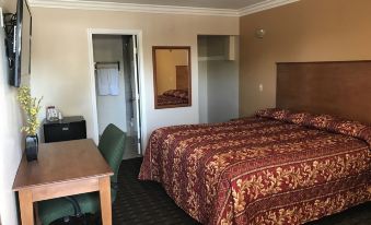 Fullerton Lodge