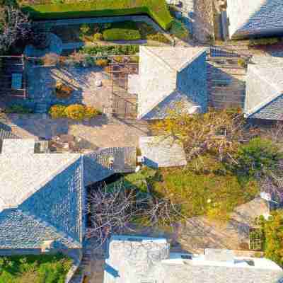 Chrissi Nefeli Hotel Exterior