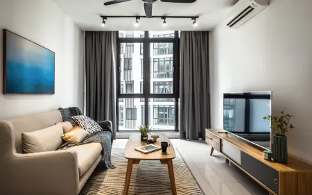 H20 Residences at Ara Damansara Отели рядом с достопримечательностью «Sultan Abdul Aziz Shah Airport-Terminal 2»