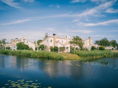 Sunny Dunimar Retreat