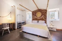 Luz Charming Houses Hotels in Alvados