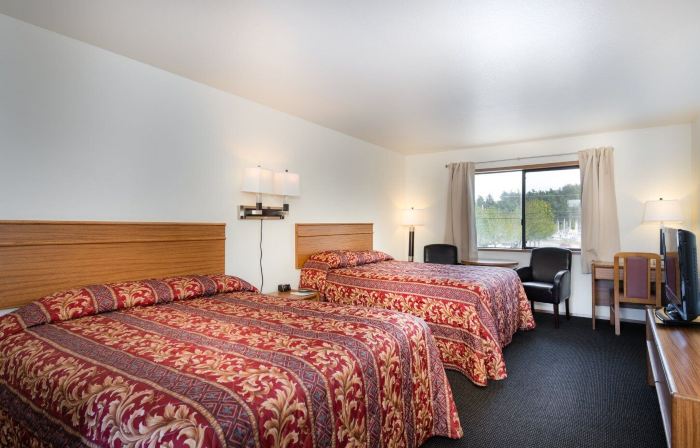 Cap Sante Inn