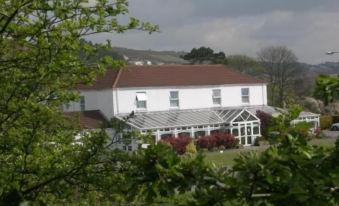 Ashburnham Hotel