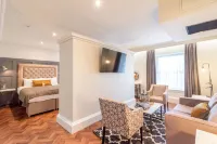 King Street Aparthotel Hotels in Bridge of Allan