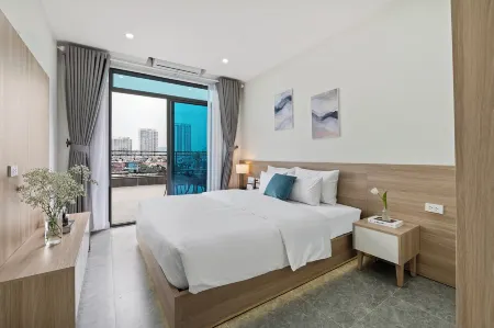 Cosmos Hotel & Apartment