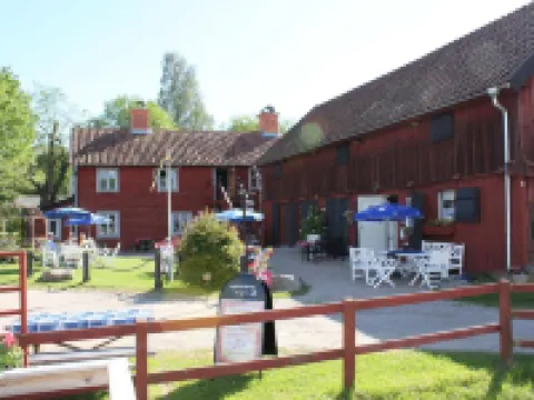 Mallboden Café & Vandrarhem Hotels in Motala