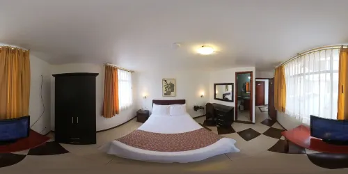 Hotel Makroz Colonial فنادق في لاتاكونغا