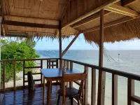 Patrick's on the Beach Resort - Airport Shuttle