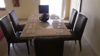 WaveCrest Luxury Boutique Apartments فنادق في Bakau