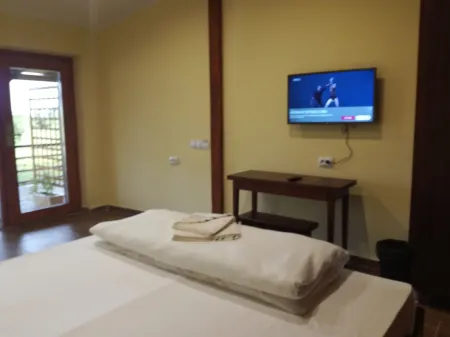 Salaš Farma 47-Miris Dunja