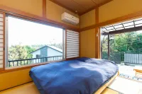 Cozy Villa with Hot Springs and Nature فنادق في إيتو