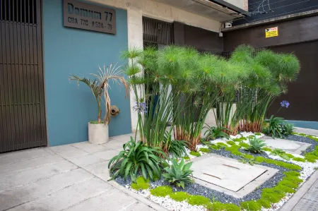 Cadena Hotelera Rey es Отели рядом с достопримечательностью «Сад Ботанико де Богота Хосе Селестино Мутис»