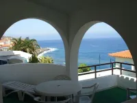 Canico Bay Apartments