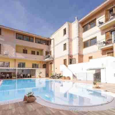Relaxing Cristal Bedroom Apartment Sleeps 5 Persons Fitness & Recreational Facilities