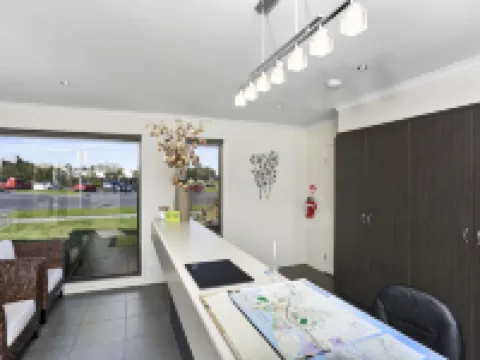 Elm Tree Motel Hotels in Warrnambool