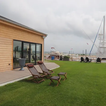 The Shoals Suites & Slips
