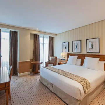 Valladolid Recoletos Hotels near Rio Hortega University Hospital